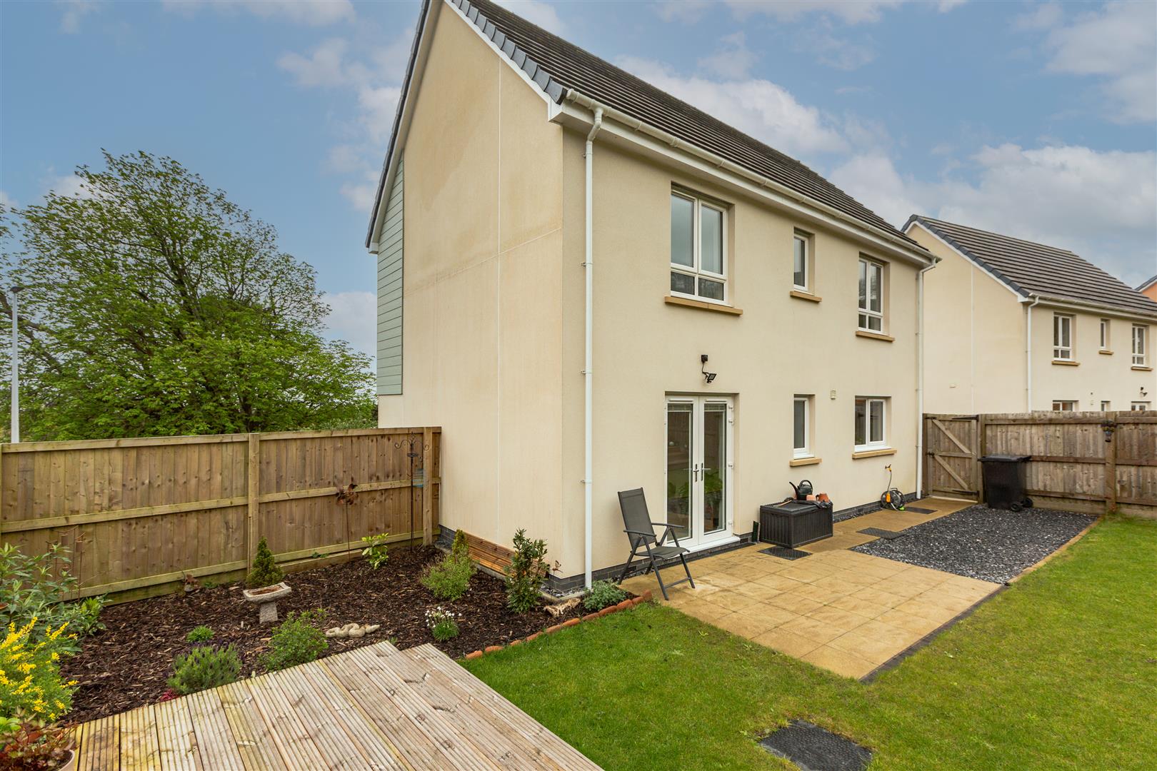 Maes Gwdig, Burry Port, SA16 0TG